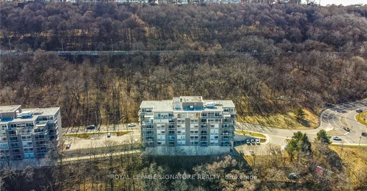 402-455 Charlton Avenue E, Hamilton, ON, L8N 0B2 - 3