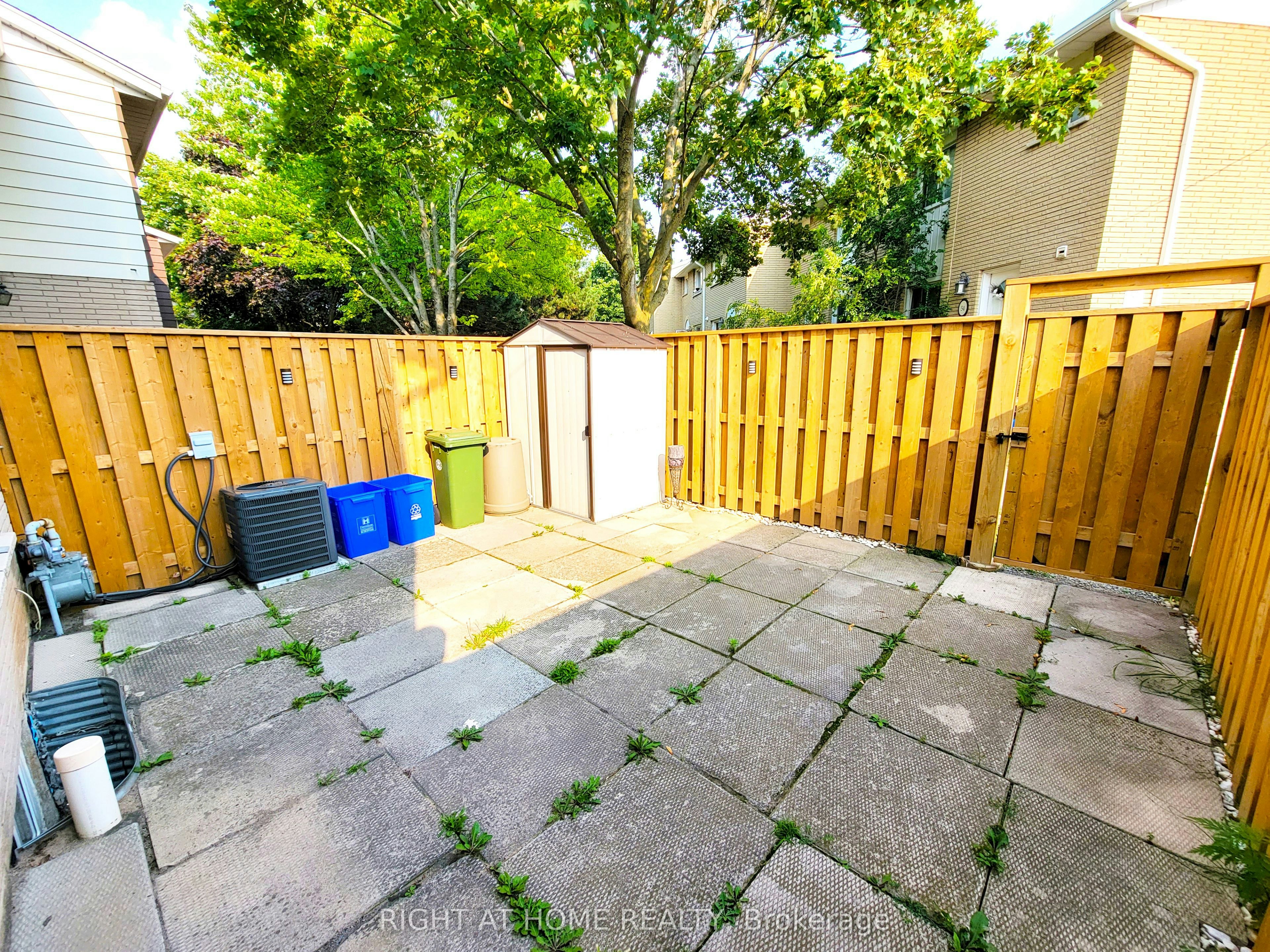 68 Riverdale Drive, Hamilton, ON, L8E 1K3 - 21
