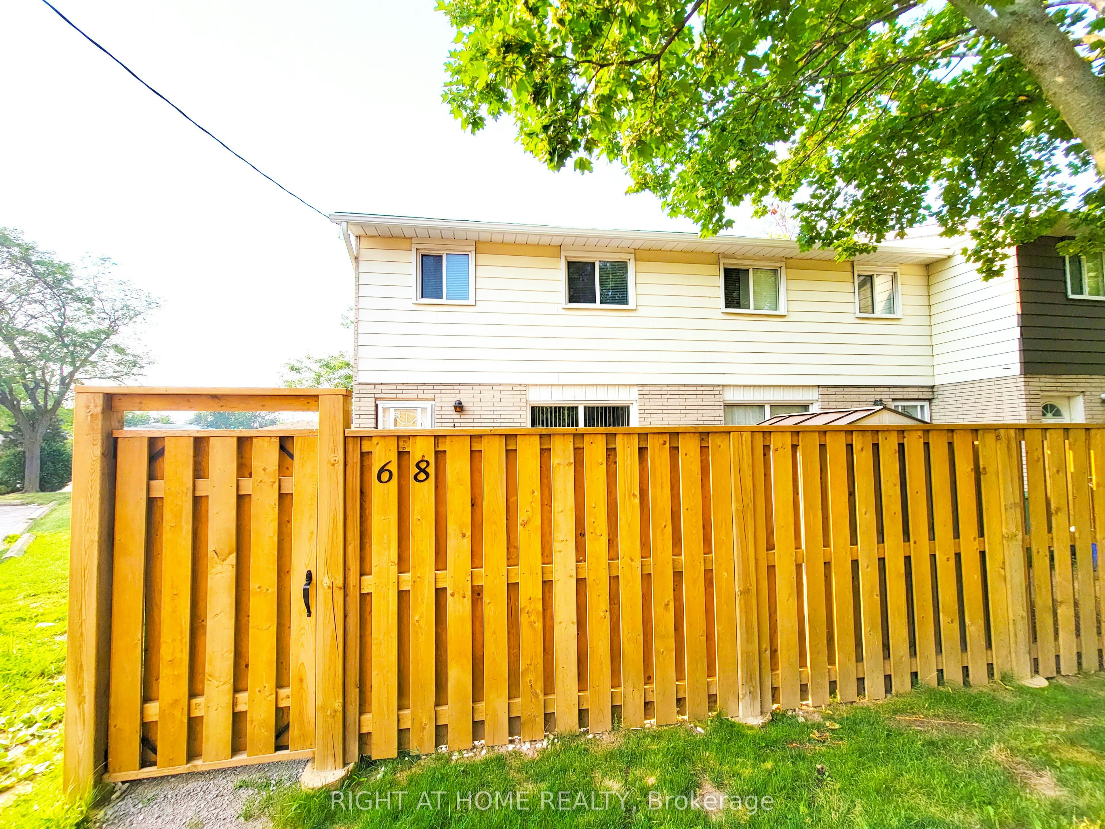 68 Riverdale Drive, Hamilton, ON, L8E 1K3 - 19