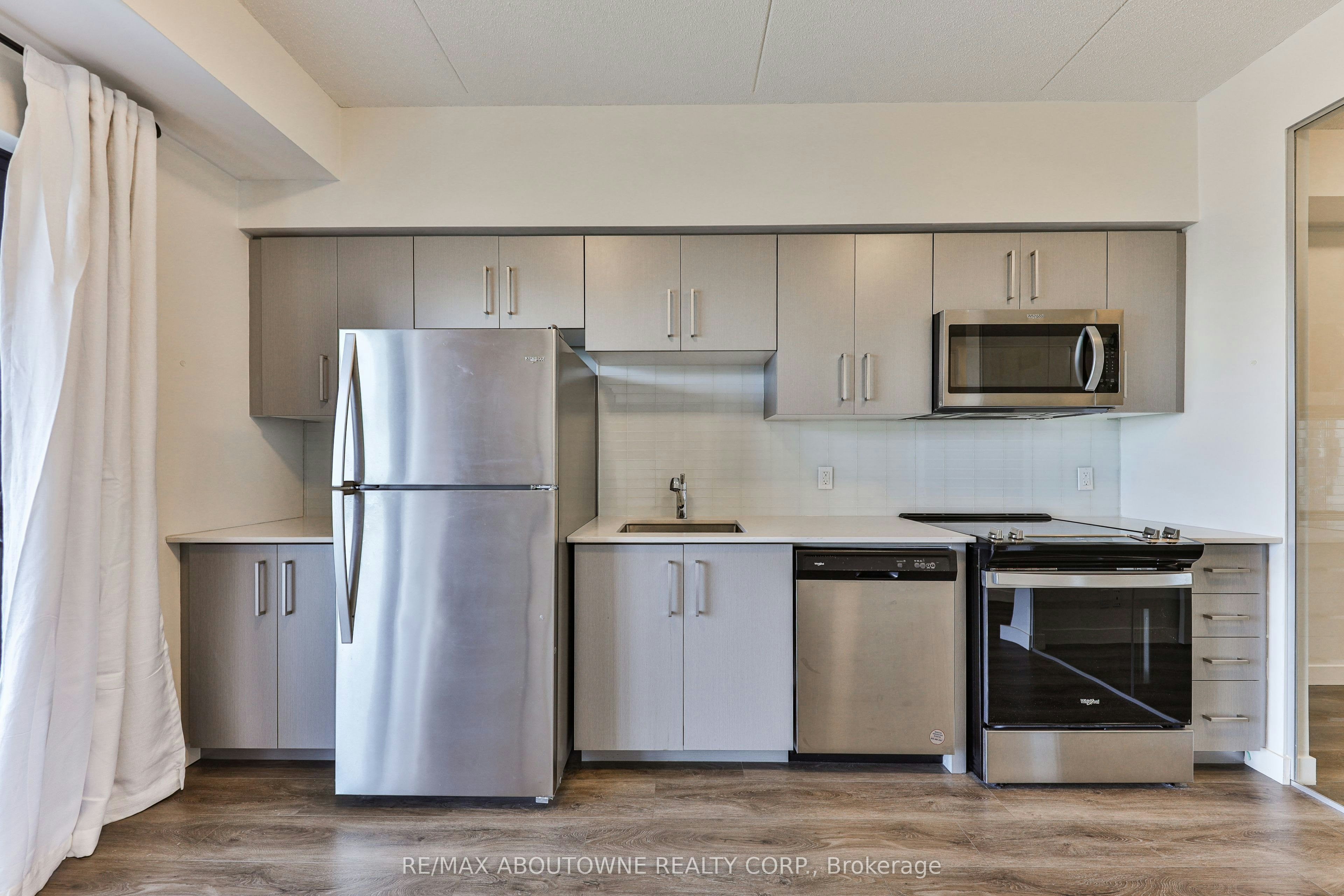 1806-15 Queen Street, Hamilton, ON, L8P 3R6 - 12