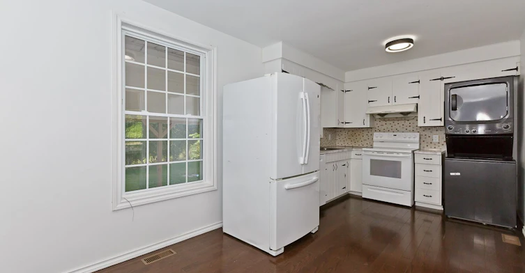 Main-33 Crescentwood Drive, St. Catharines, ON, L2N 4K7 - 6