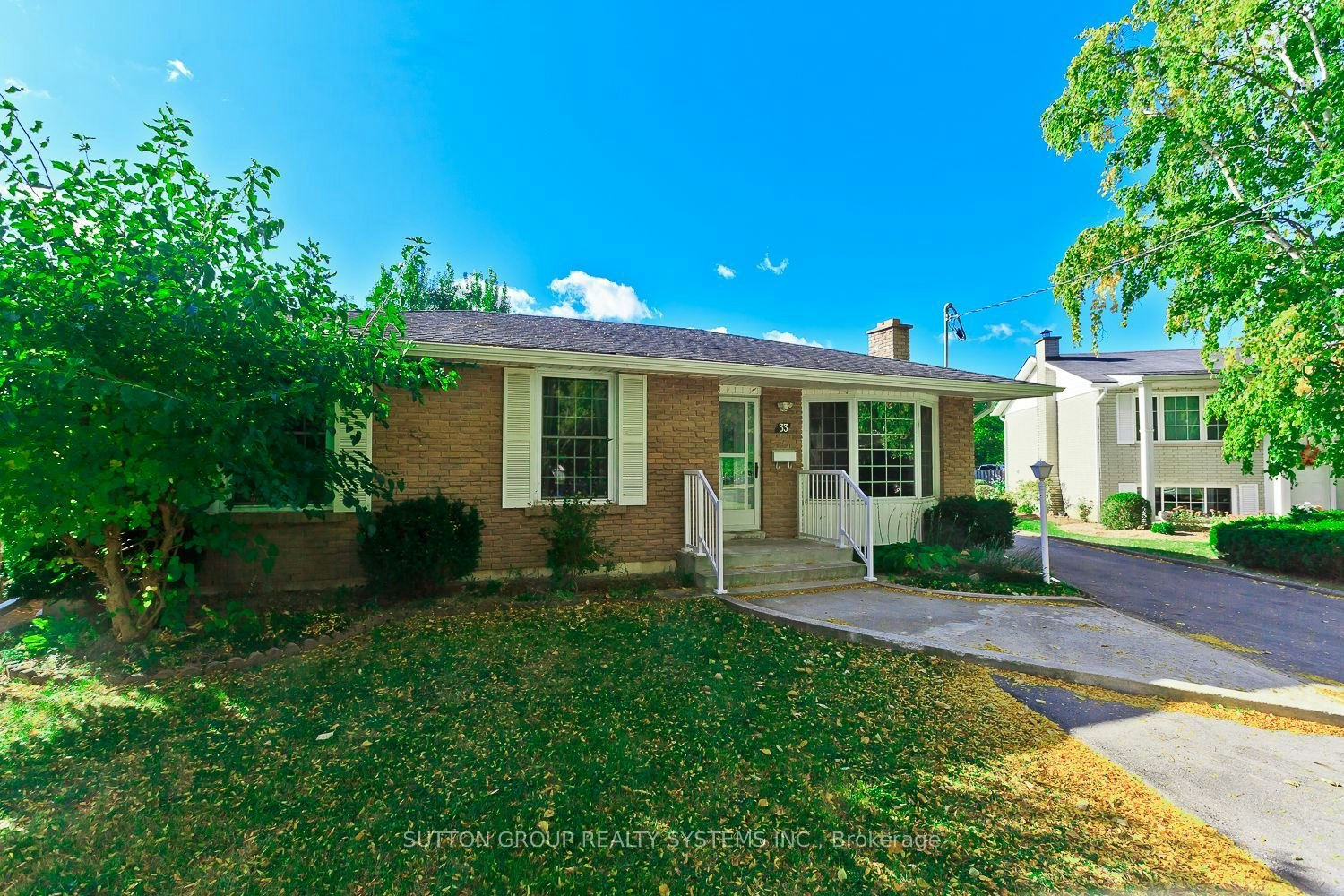 Main-33 Crescentwood Drive, St. Catharines, ON, L2N 4K7