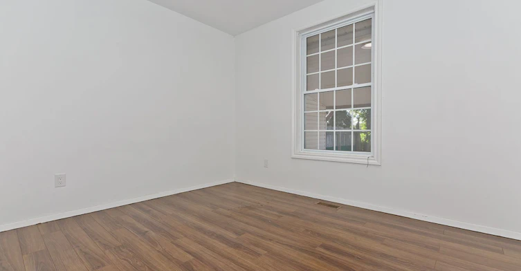 Main-33 Crescentwood Drive, St. Catharines, ON, L2N 4K7 - 10