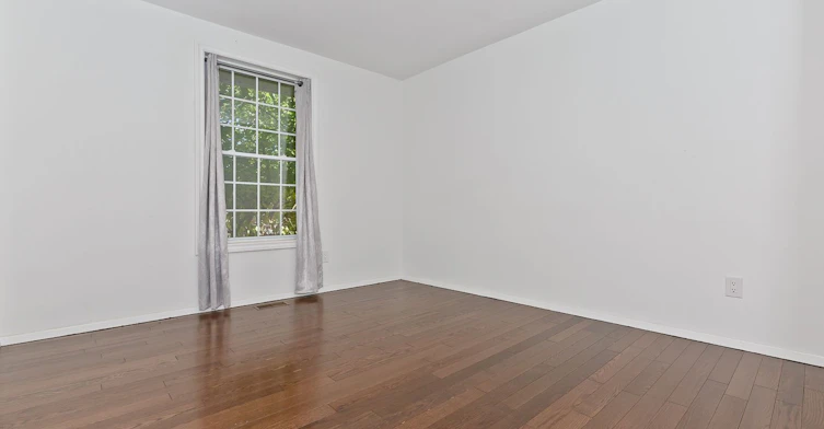 Main-33 Crescentwood Drive, St. Catharines, ON, L2N 4K7 - 9