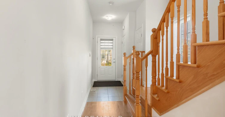 10-47 Madonna Drive W, Hamilton, ON, L9B 0H2 - 7