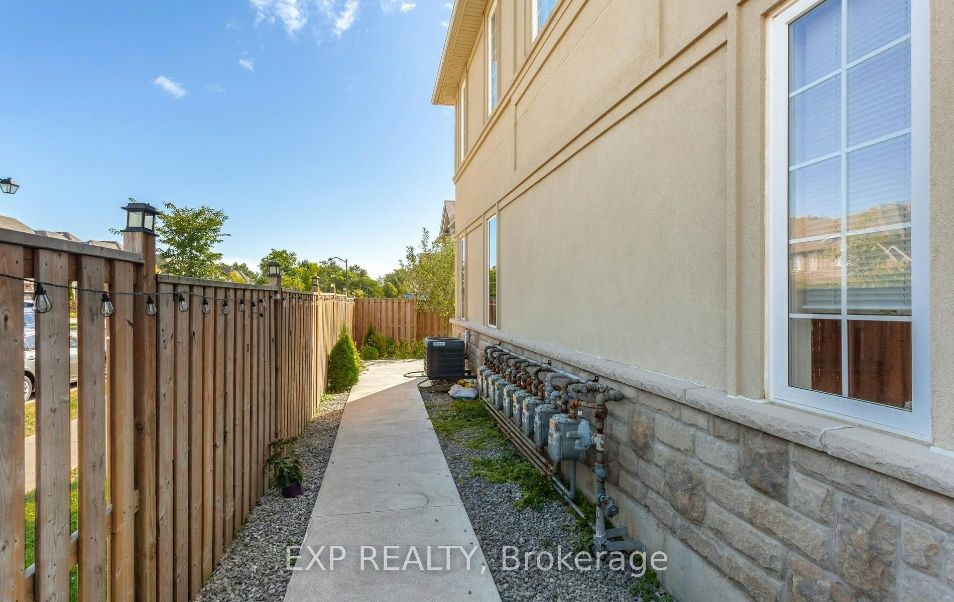 10-47 Madonna Drive W, Hamilton, ON, L9B 0H2 - 45