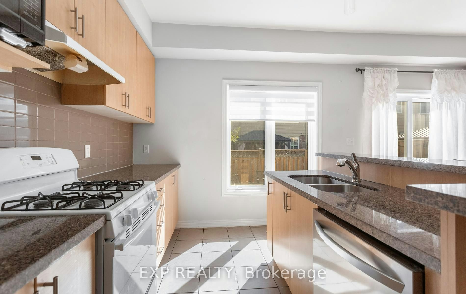 10-47 Madonna Drive W, Hamilton, ON, L9B 0H2 - 21