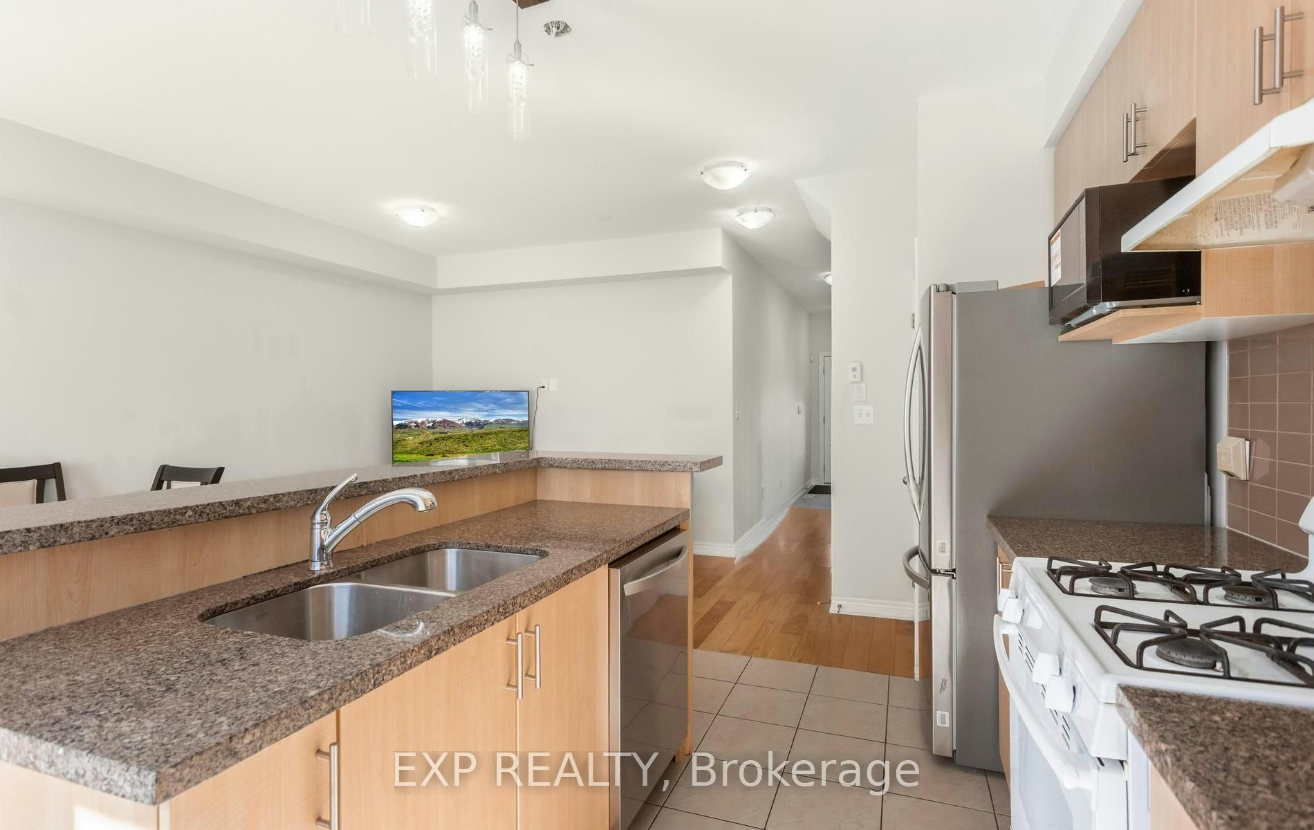 10-47 Madonna Drive W, Hamilton, ON, L9B 0H2 - 20