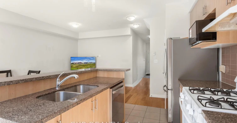 10-47 Madonna Drive W, Hamilton, ON, L9B 0H2 - 20