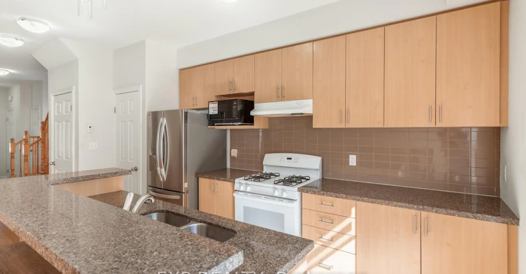 10-47 Madonna Drive W, Hamilton, ON, L9B 0H2 - 18