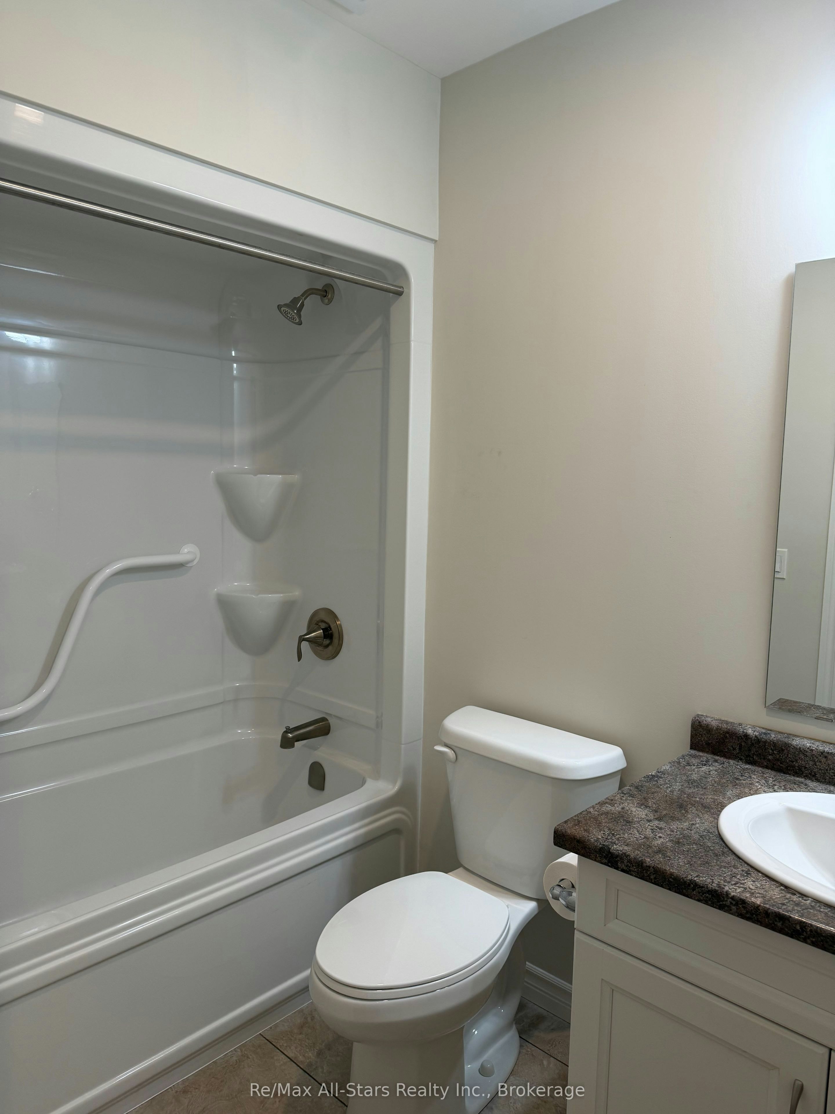 404-58 Glenelg Street, Kawartha Lakes, ON, K9V 2V4 - 14