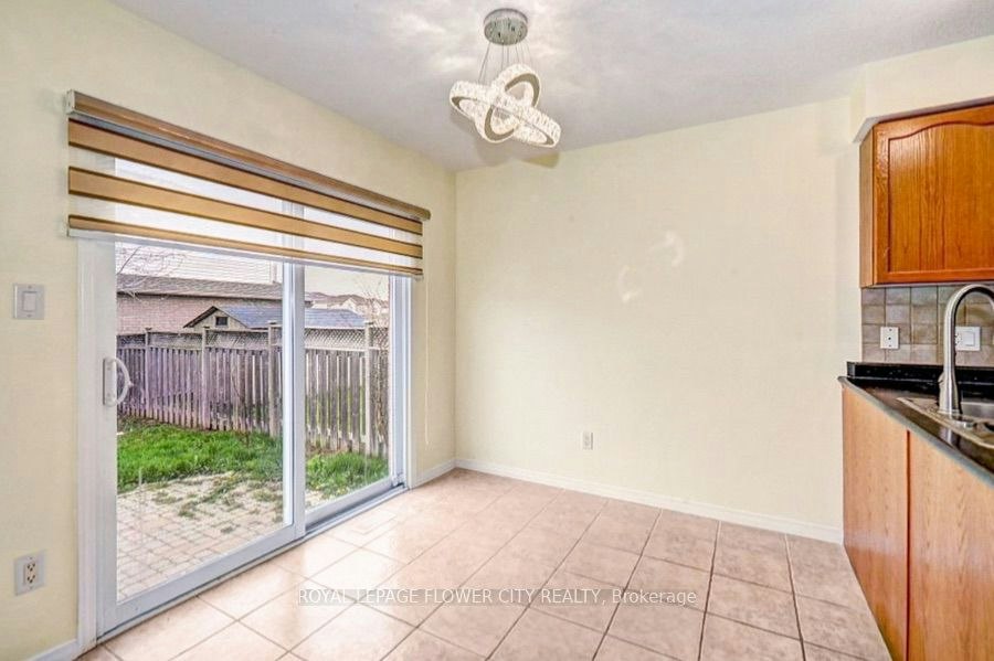 419 Tealby Crescent, Waterloo, ON, N2J 4Y8 - 8