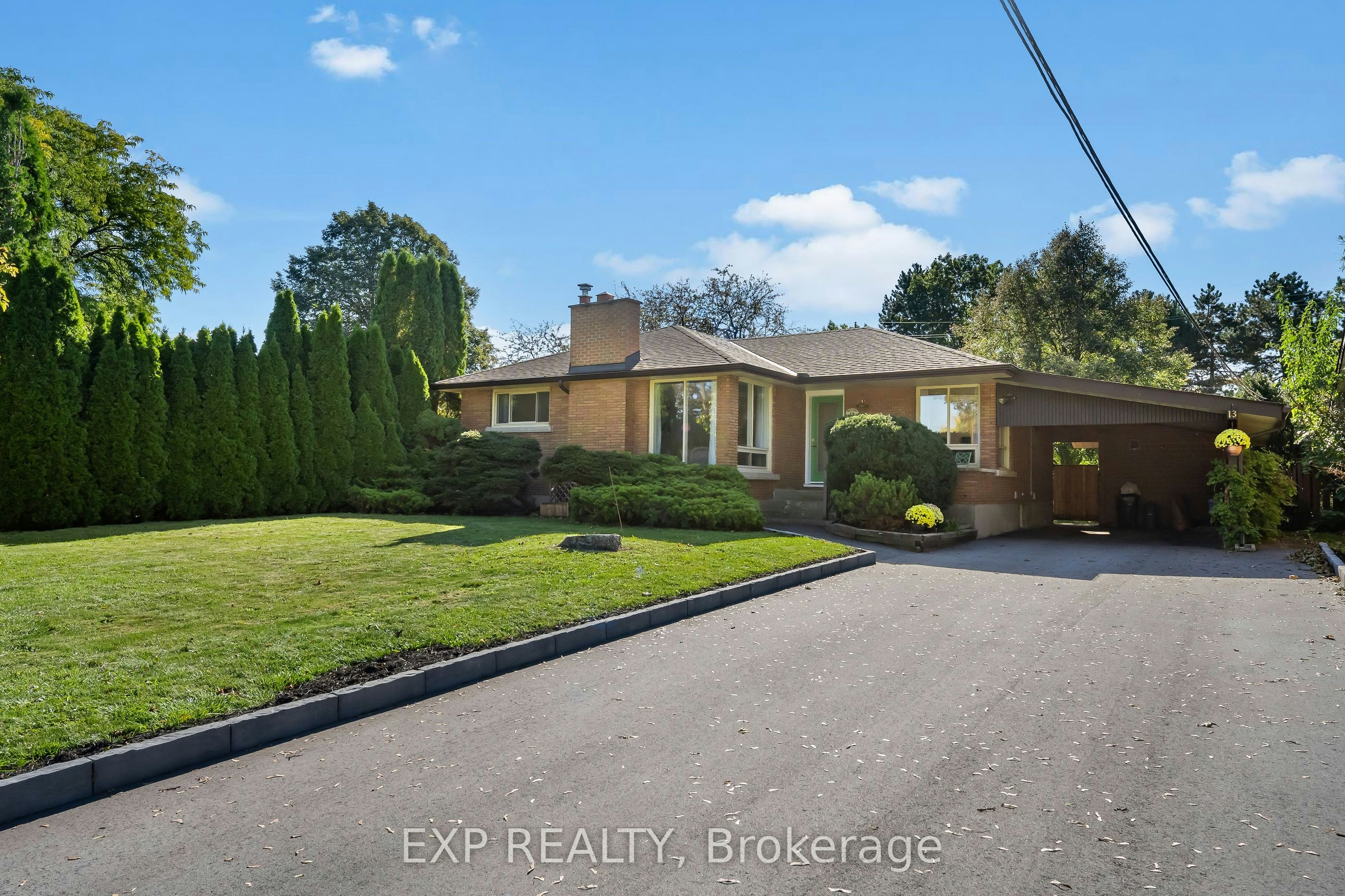 13 Ridley Heights Road, St. Catharines, ON, L2S 2H9