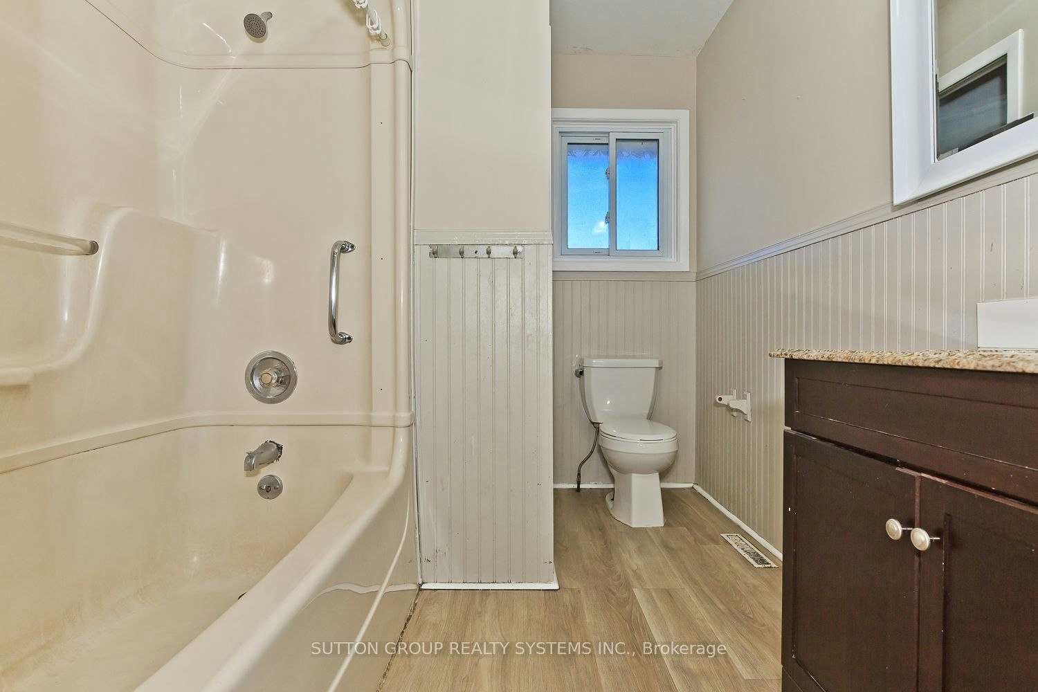 40 Jacobson Avenue, St. Catharines, ON, L2T 2Z7 - 12