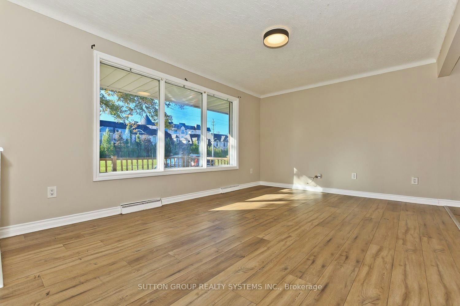 40 Jacobson Avenue, St. Catharines, ON, L2T 2Z7 - 4
