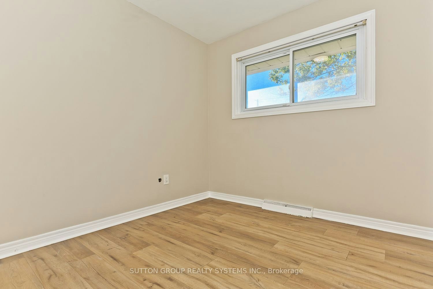 40 Jacobson Avenue, St. Catharines, ON, L2T 2Z7 - 11