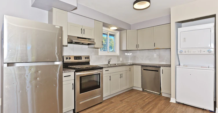 40 Jacobson Avenue, St. Catharines, ON, L2T 2Z7 - 6