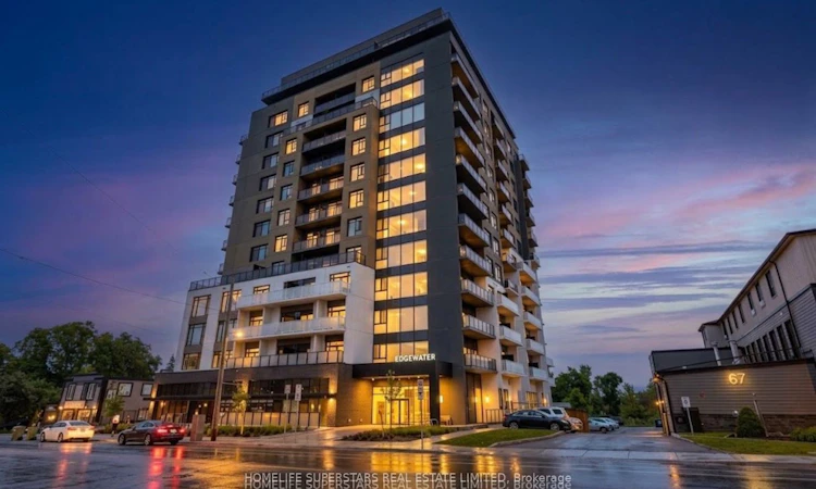 403-71 Wyndham Street S