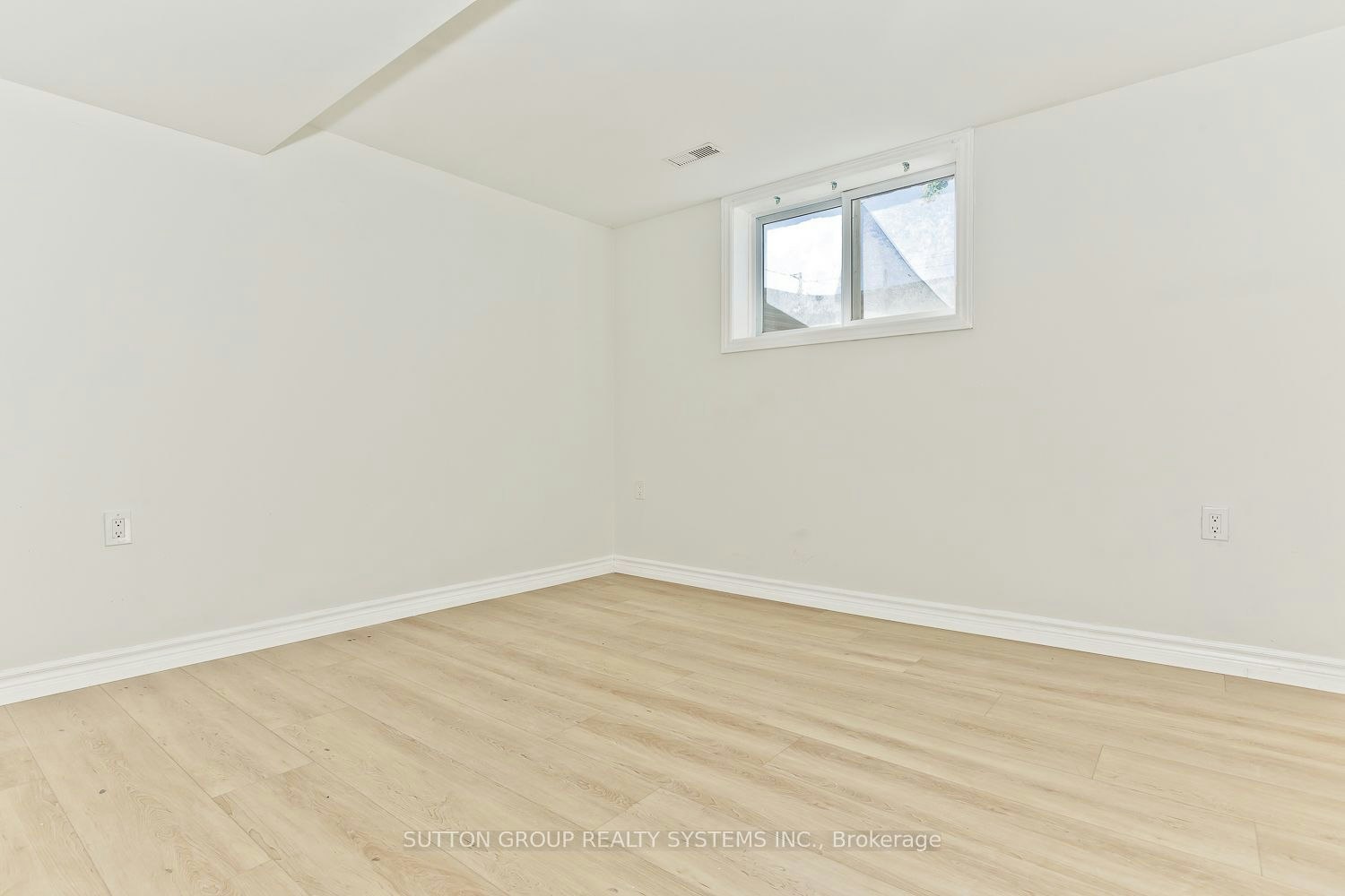 (BASEMENT) 40 Jacobson Avenue, St. Catharines, ON, L2T 2Z7 - 6