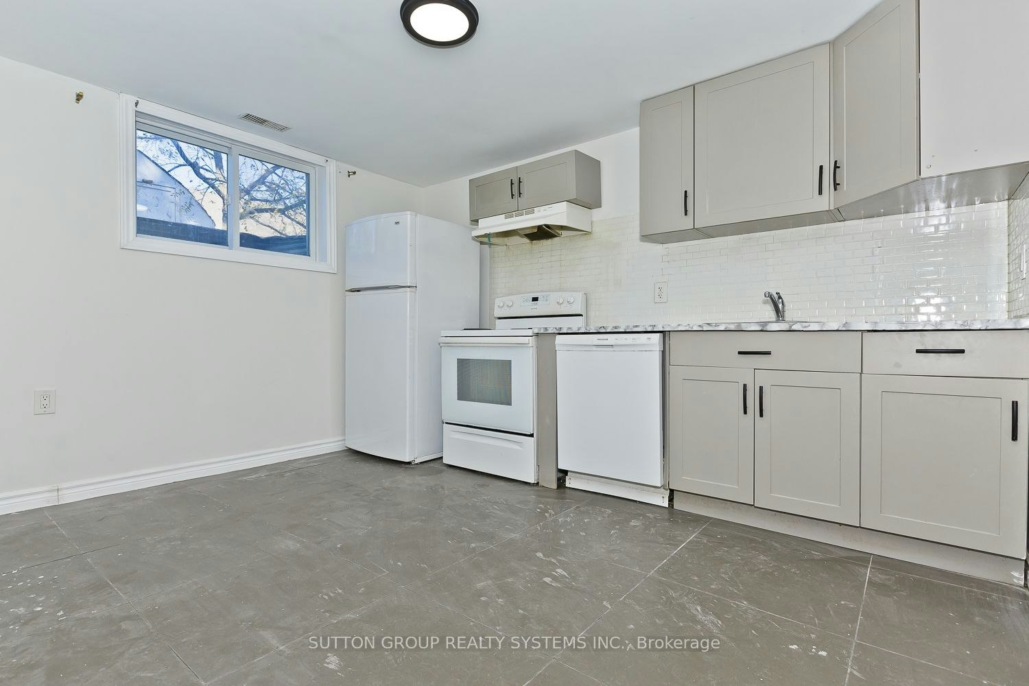 (BASEMENT) 40 Jacobson Avenue, St. Catharines, ON, L2T 2Z7 - 4