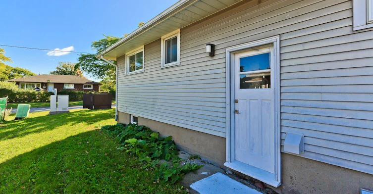 (BASEMENT) 40 Jacobson Avenue, St. Catharines, ON, L2T 2Z7 - 8