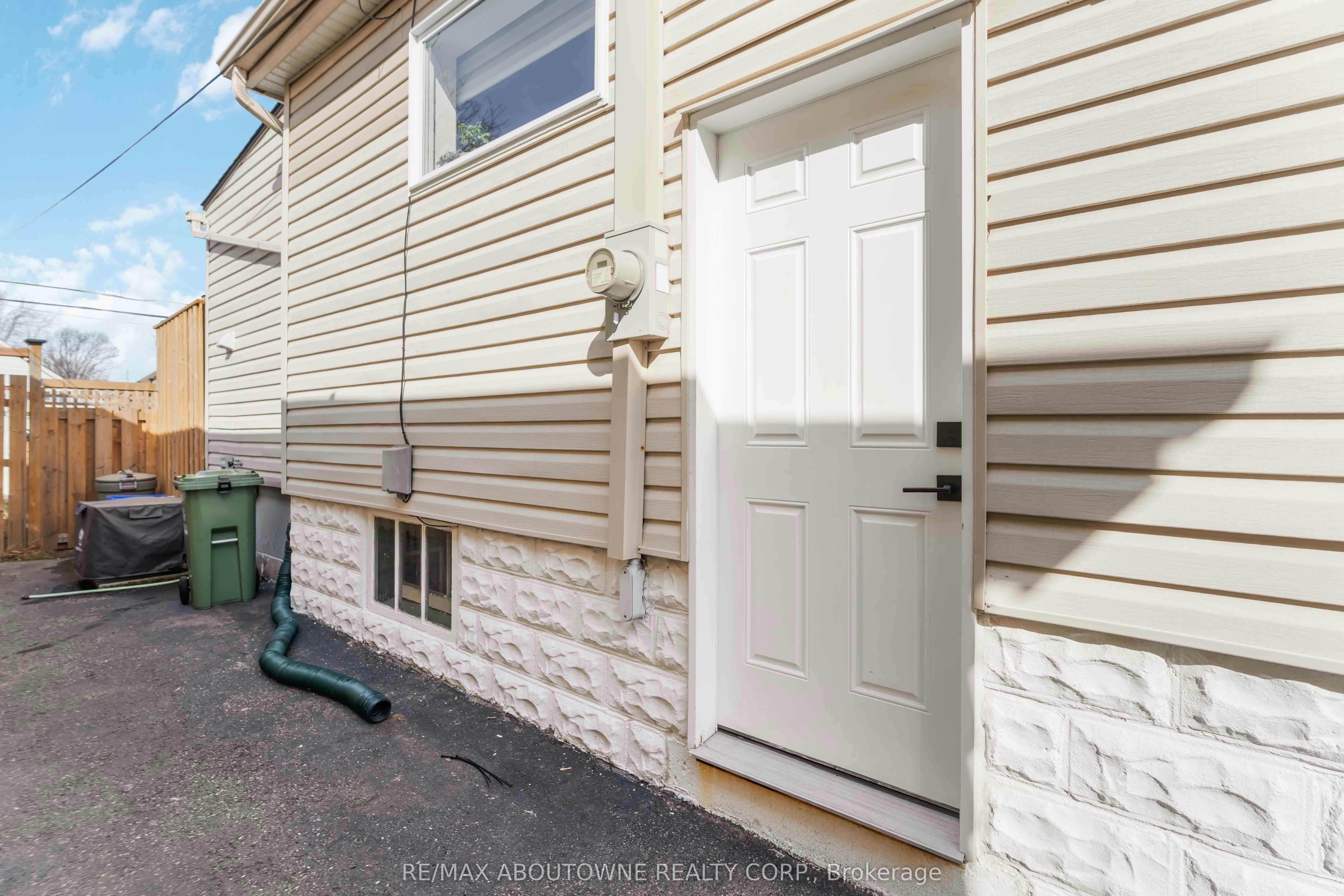 54 Weir Street S, Hamilton, ON, L8K 3A4 - 31