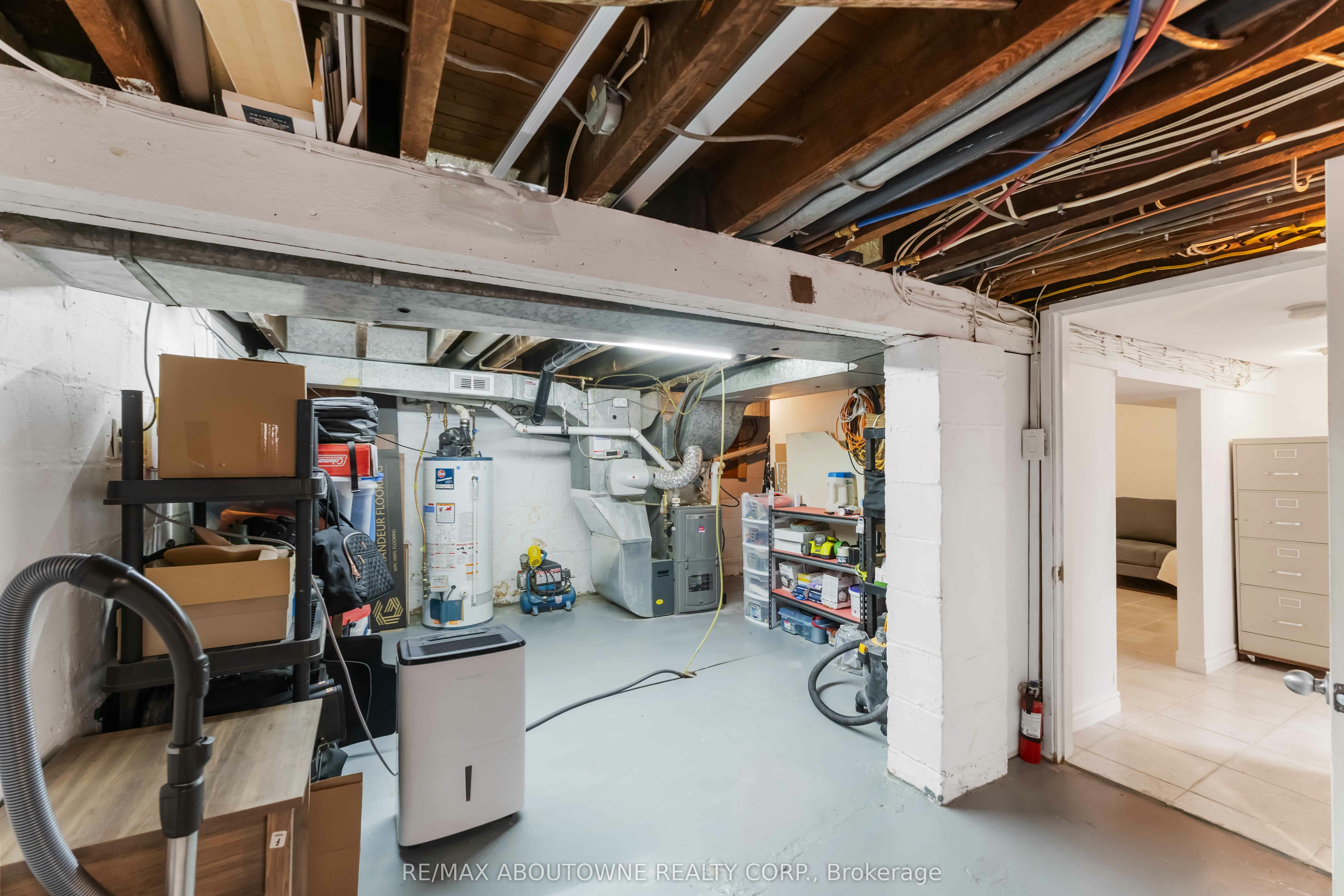 54 Weir Street S, Hamilton, ON, L8K 3A4 - 30