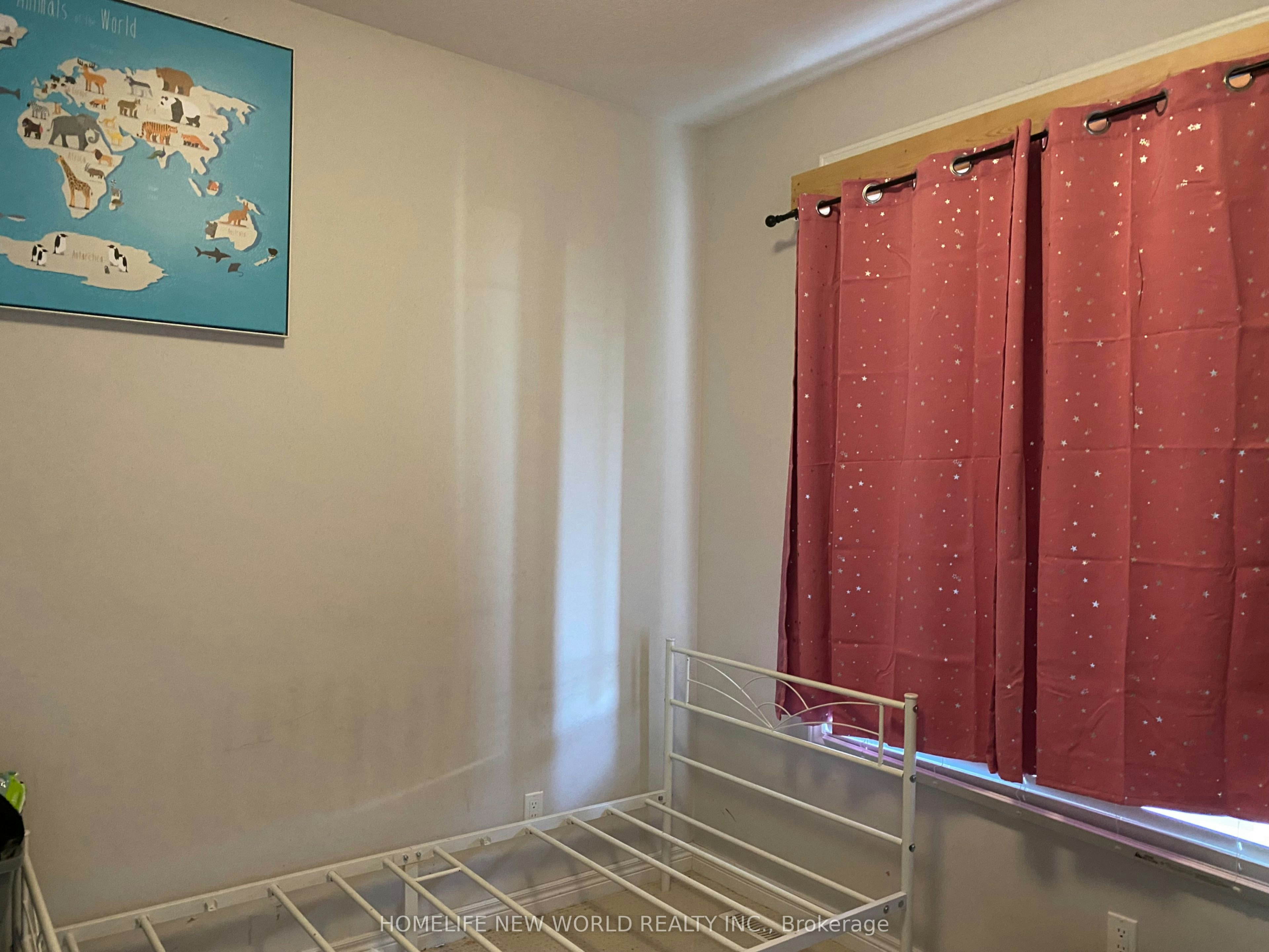 7 Ellis Avenue, St. Catharines, ON, L2P 0E6 - 2