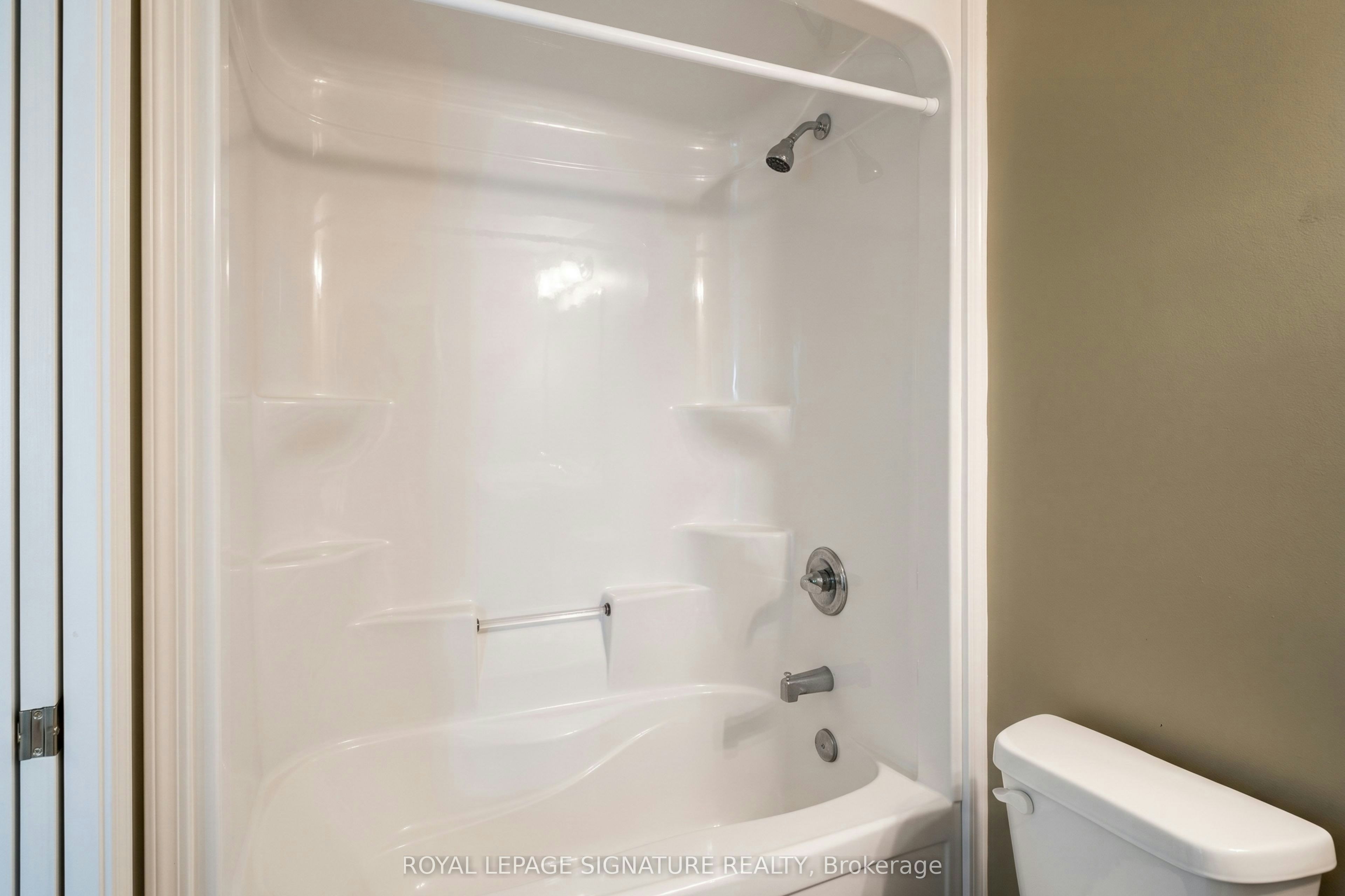 Main Level-654 St David Street, Centre Wellington, ON, N1M 2X3 - 8
