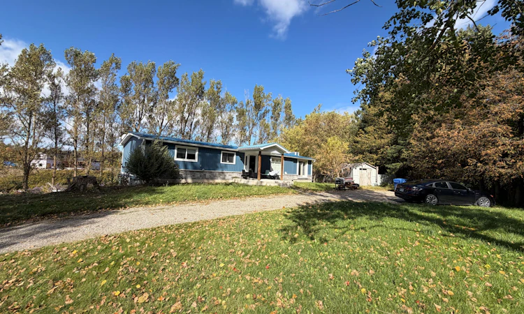 485525 30th Side Road S