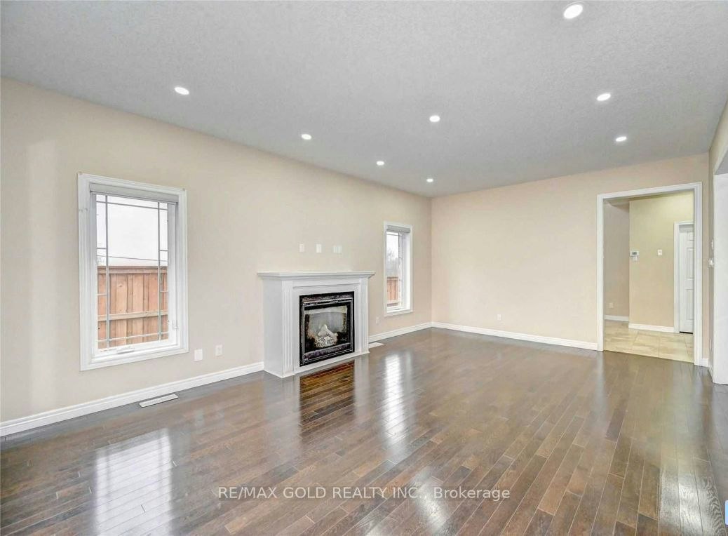 Upper-400 Wild Calla Street, Waterloo, ON, N2V 0B5 - 8