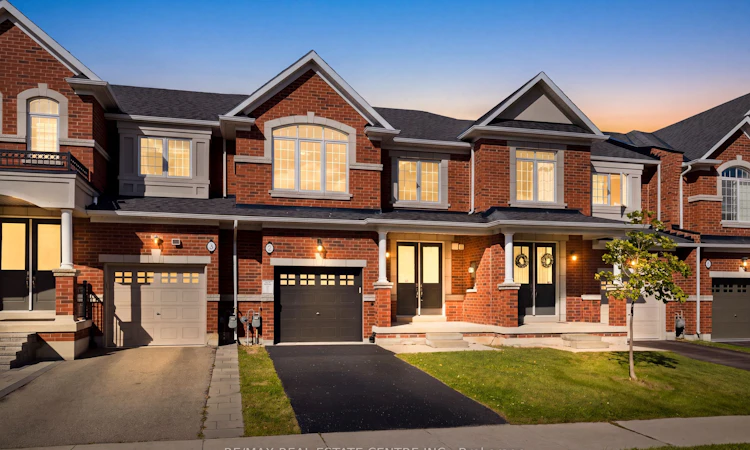 7 Heming Trail