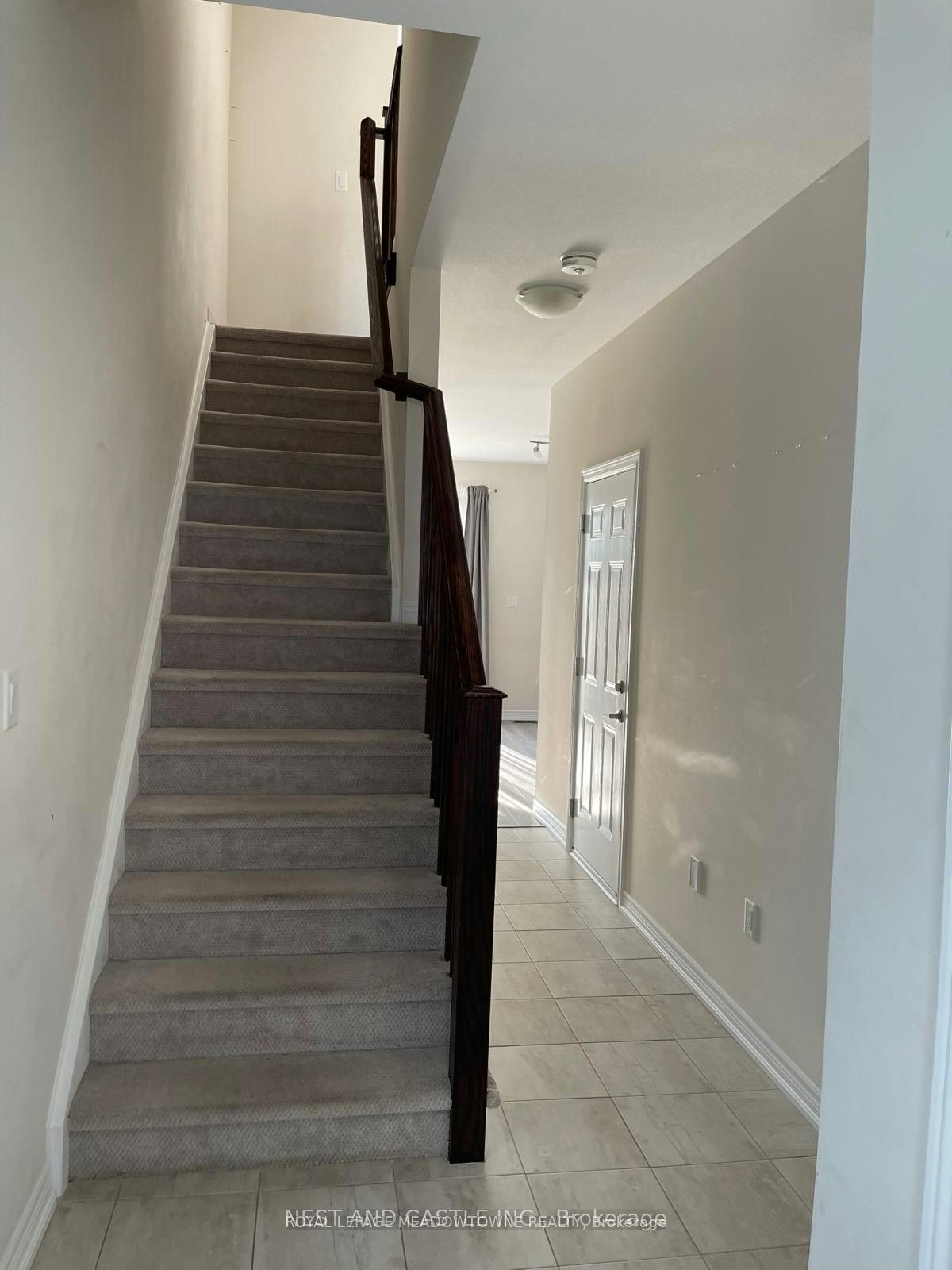132 (Upper)-1890 Rymal Road E, Hamilton, ON, L0R 1P0 - 7
