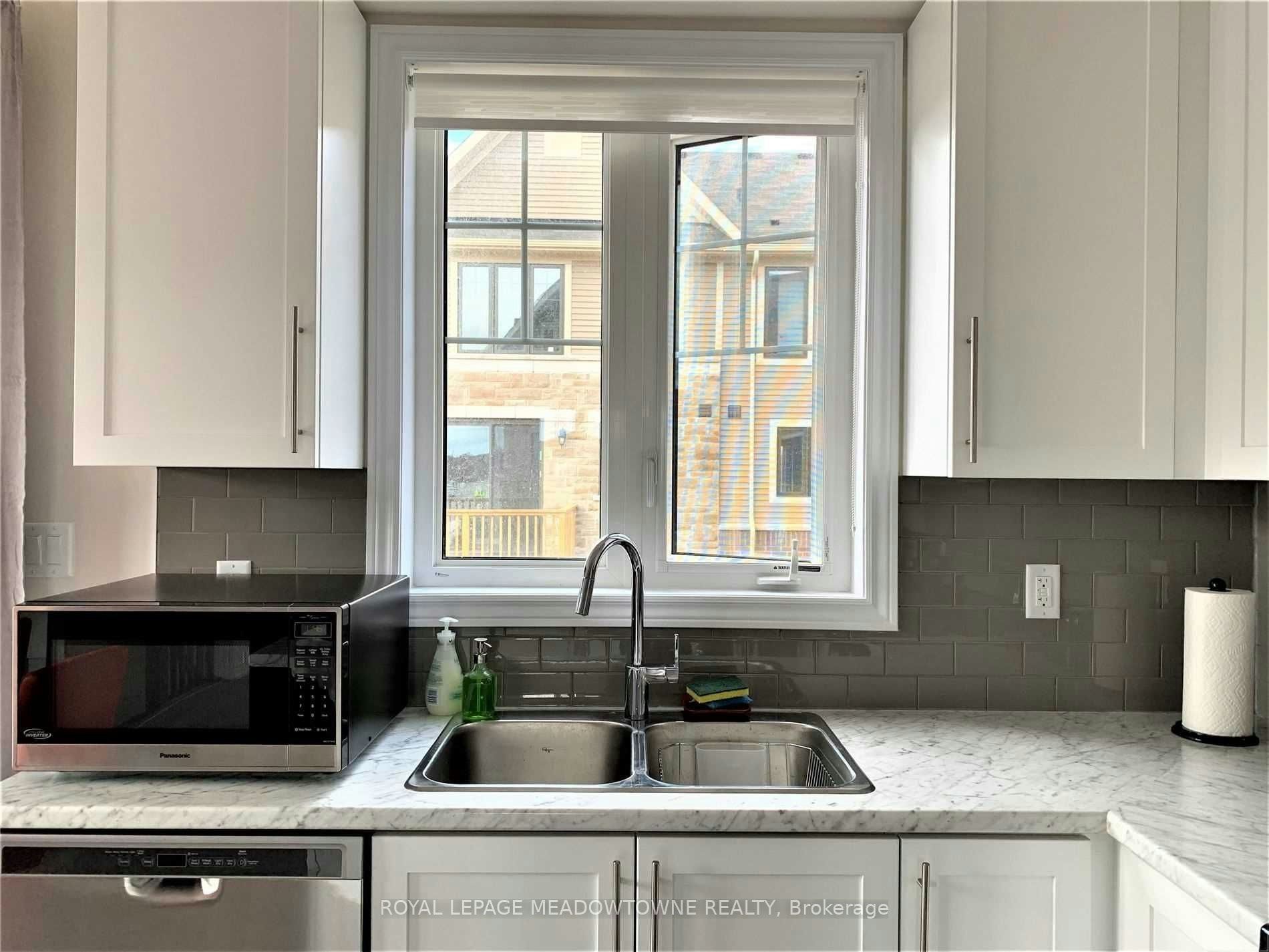 132 (Upper)-1890 Rymal Road E, Hamilton, ON, L0R 1P0 - 2