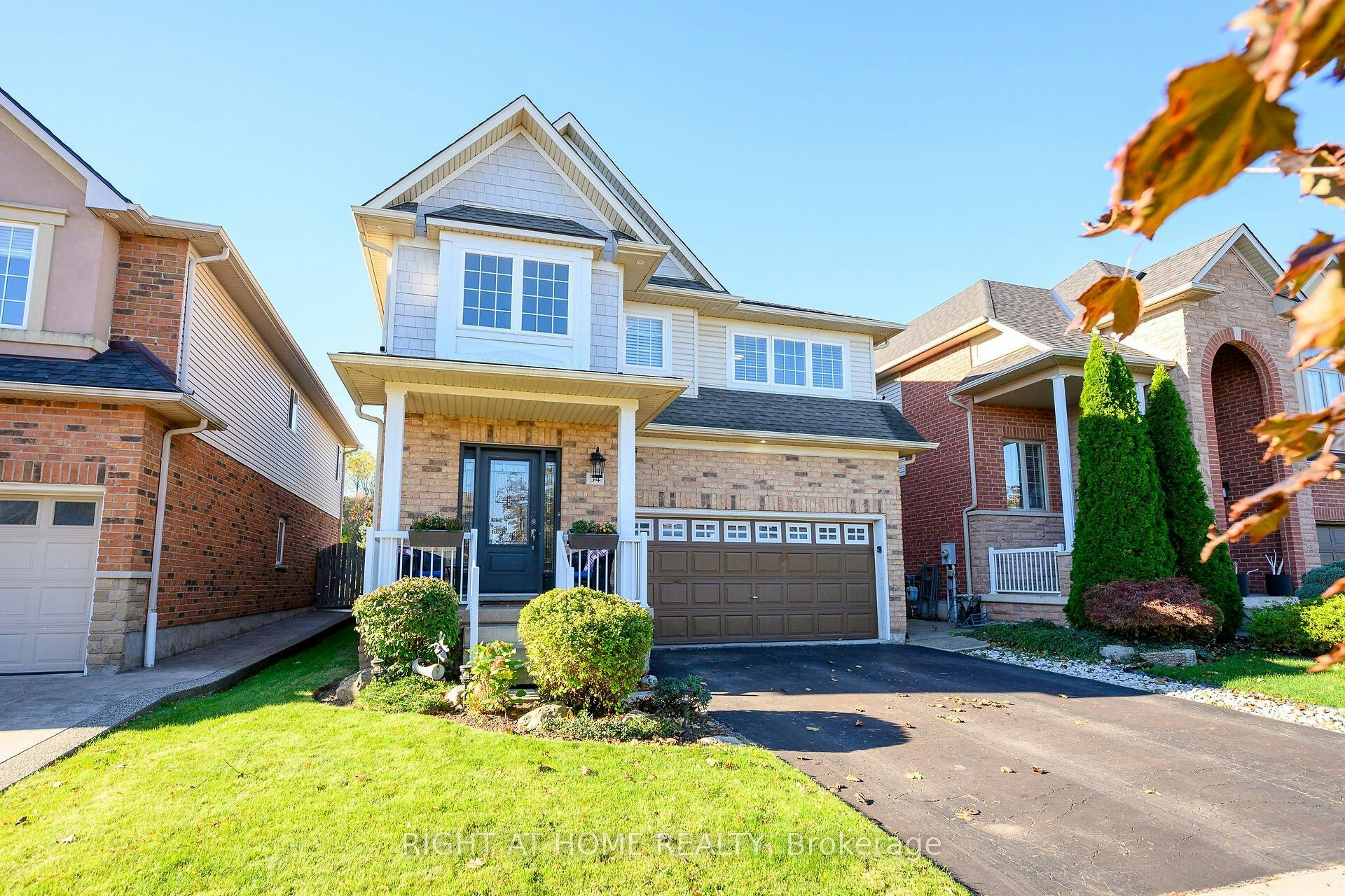 54 Vinifera Drive, Grimsby, ON, L3M 5R8