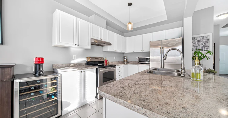 21-170 Palacebeach Trail, Hamilton, ON, L8E 0H2 - 11
