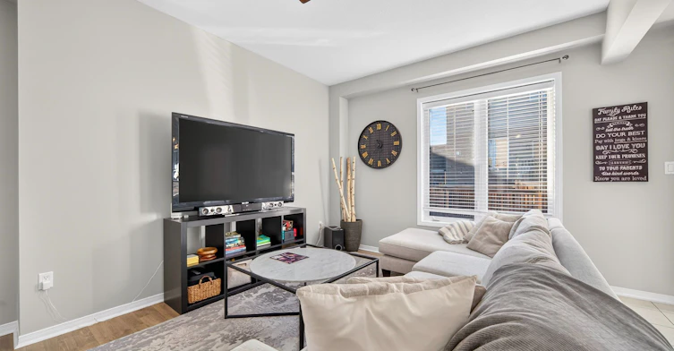 21-170 Palacebeach Trail, Hamilton, ON, L8E 0H2 - 6