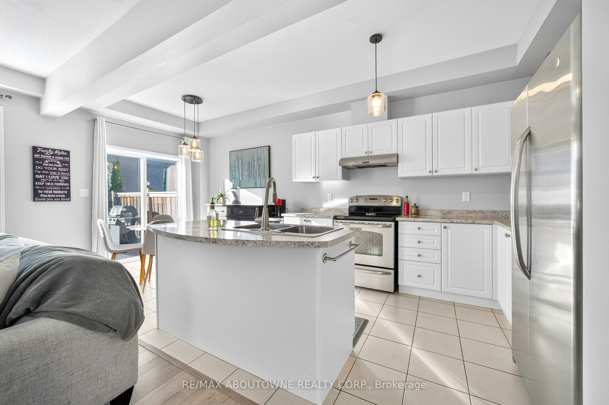 21-170 Palacebeach Trail, Hamilton, ON, L8E 0H2 - 9