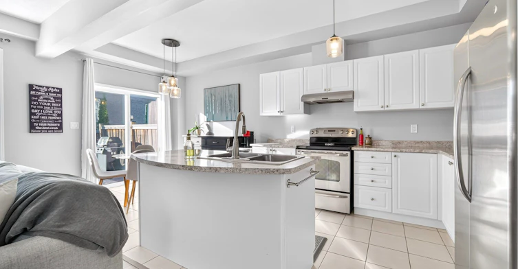 21-170 Palacebeach Trail, Hamilton, ON, L8E 0H2 - 9