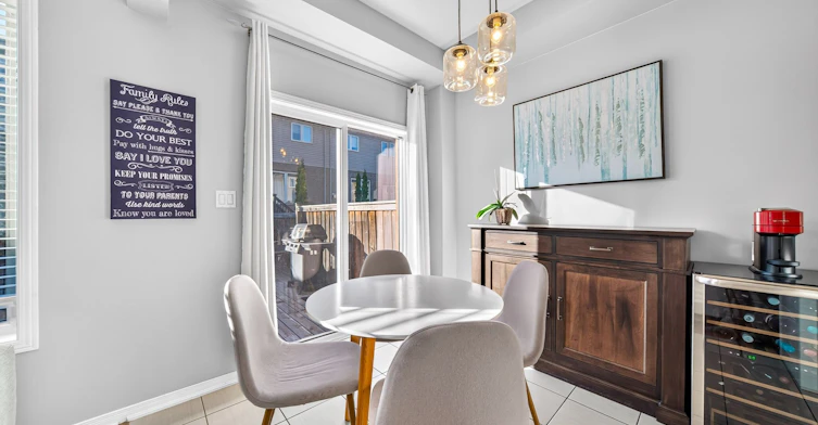 21-170 Palacebeach Trail, Hamilton, ON, L8E 0H2 - 12