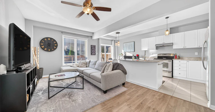 21-170 Palacebeach Trail, Hamilton, ON, L8E 0H2 - 5