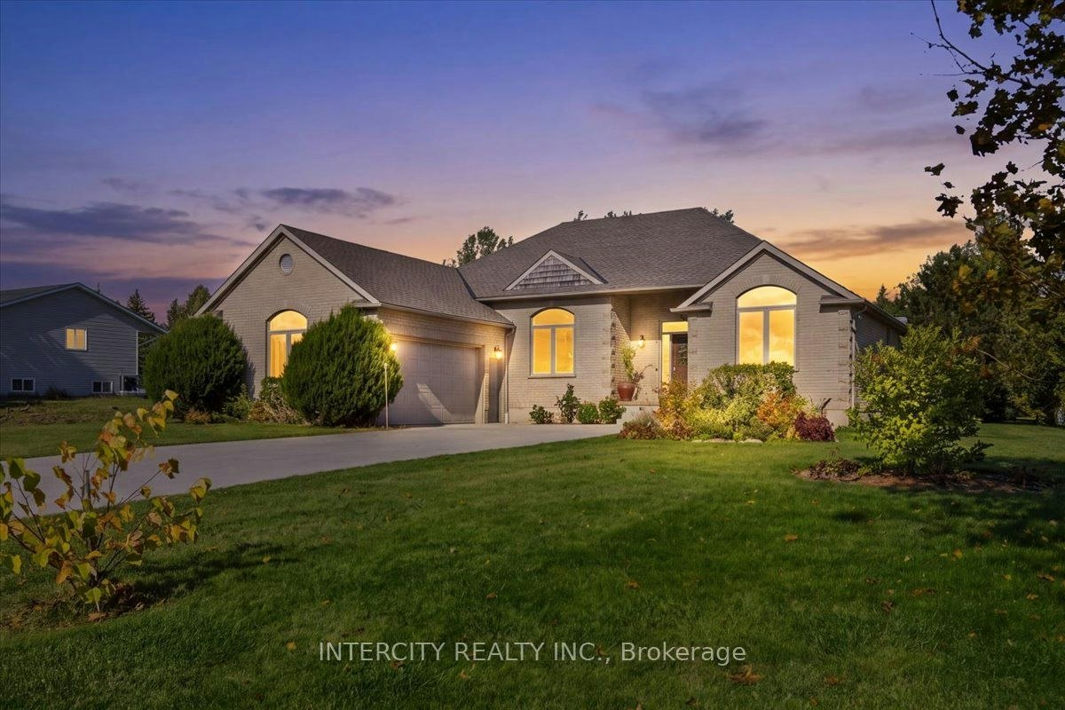 3 Torrance Lane, Centre Wellington, ON, N0B 1J0