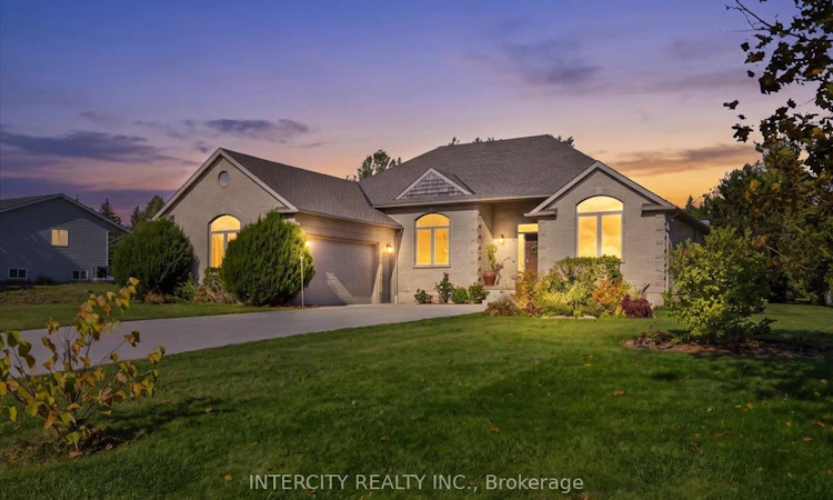 3 Torrance Lane