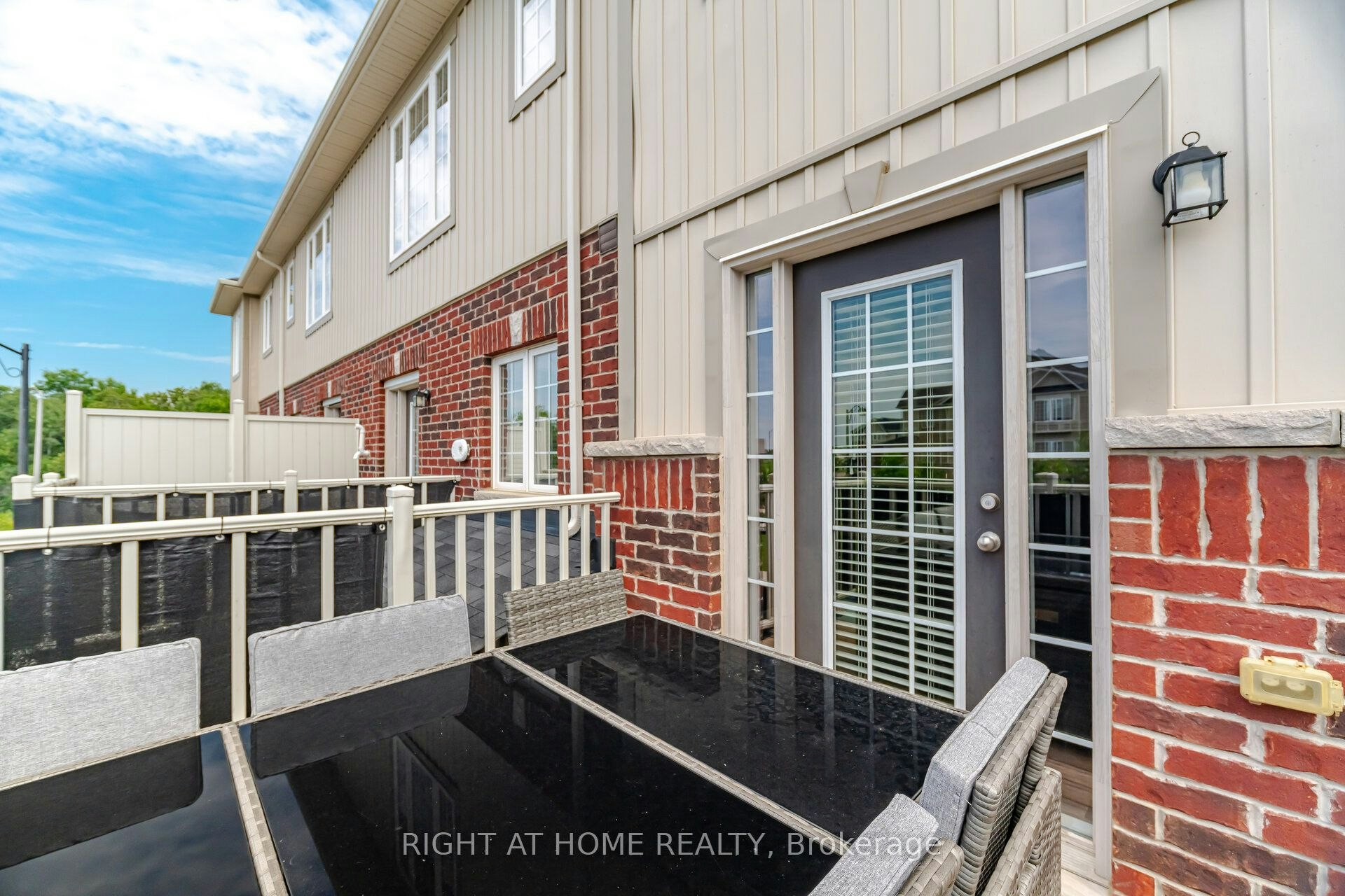 73-88 Decorso Drive, Guelph, ON, N1L 0A1 - 36