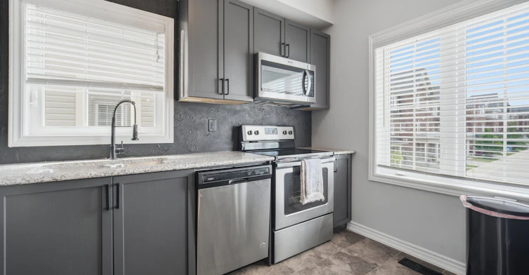 73-88 Decorso Drive, Guelph, ON, N1L 0A1 - 8