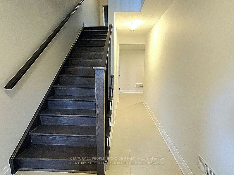 255 Raspberry Place, Waterloo, ON, N2V 0H3 - 4