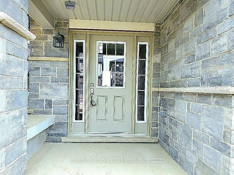 255 Raspberry Place, Waterloo, ON, N2V 0H3 - 2