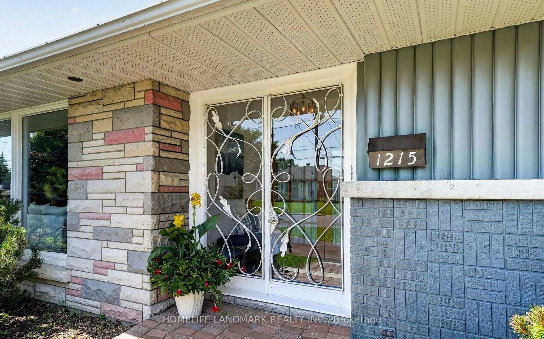 1215 Princess Street, Cornwall, ON, K6J 1S2 - 3