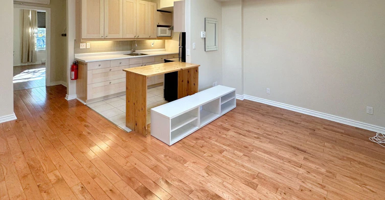 1-67 King Street W, Hamilton, ON, L9H 1T5 - 2