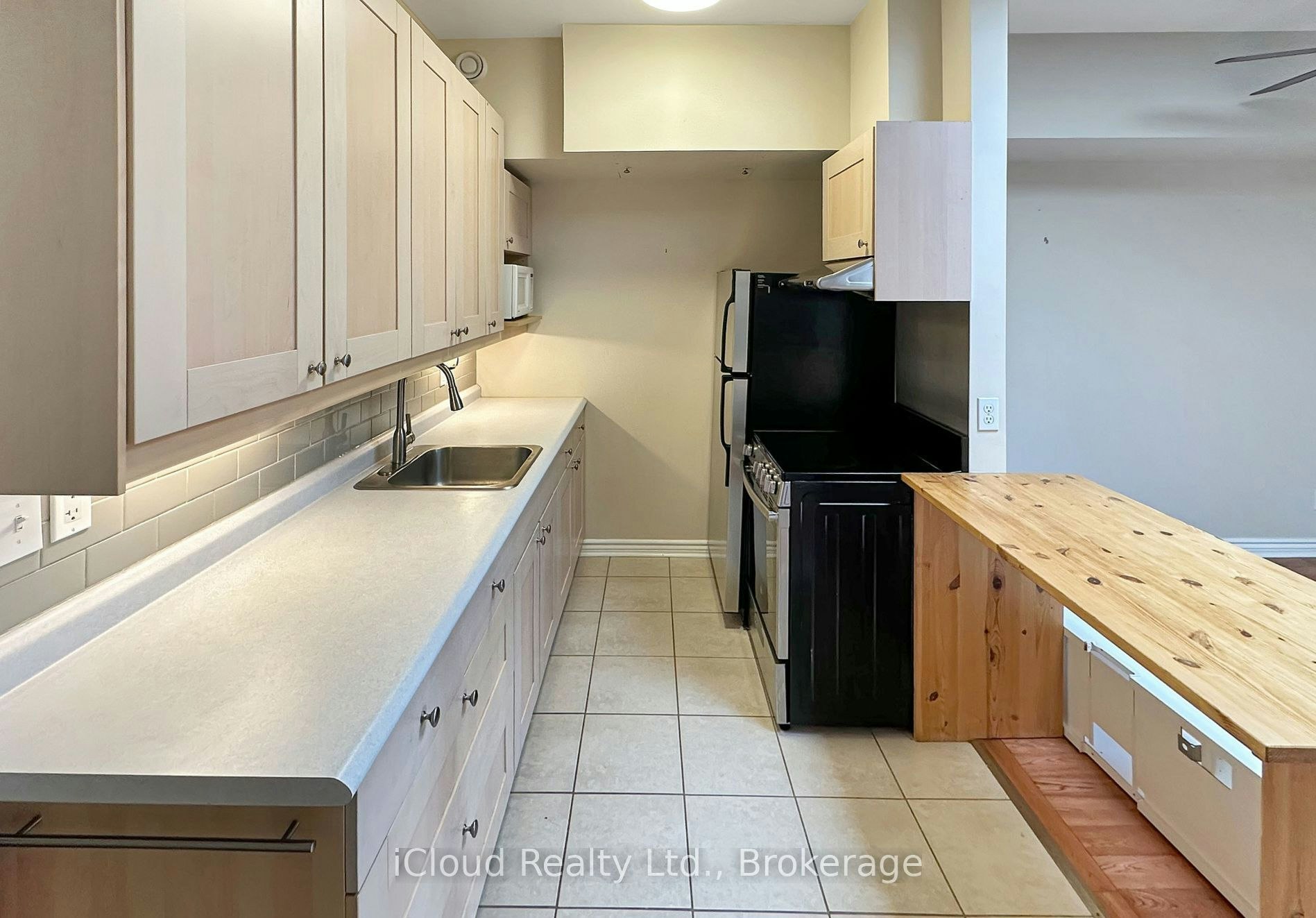 1-67 King Street W, Hamilton, ON, L9H 1T5 - 4